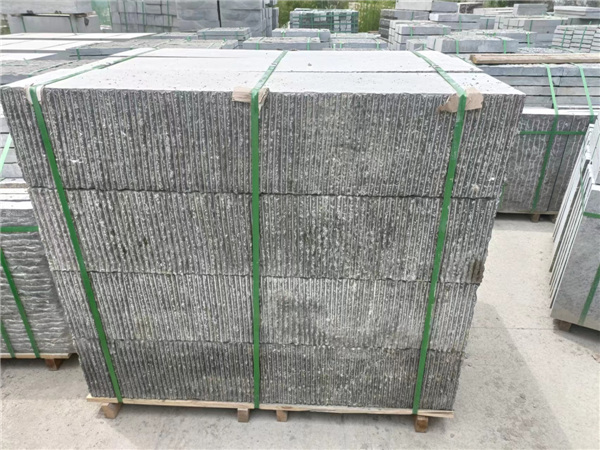 老青石板錾道面